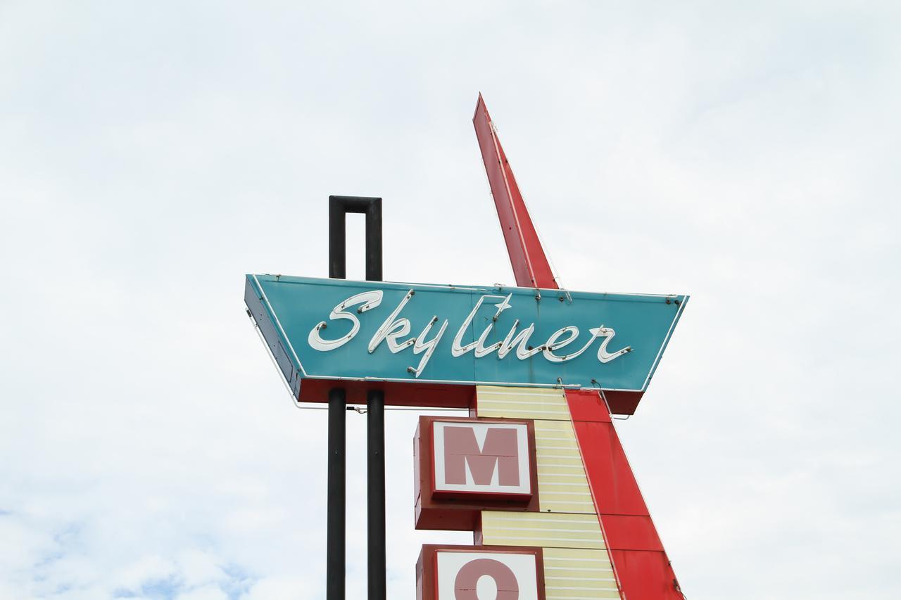 Skyliner Motel Stroud Εξωτερικό φωτογραφία